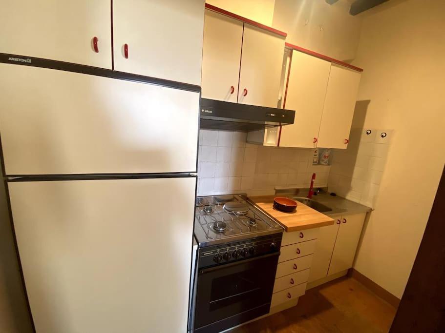 Casa Vacanze Luna Тоди Екстериор снимка